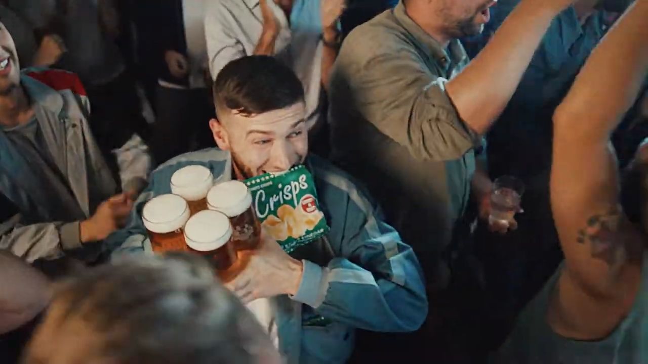 Carling — liquid & beer styling by Ed Kellow